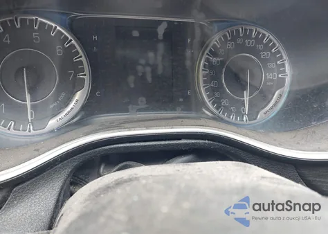 2015 Chrysler 200 Limited из США, поврежденный, VIN 1C3CCCAB2FN553190